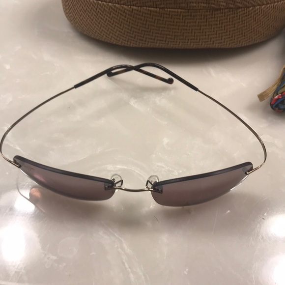 *sold* Authentic Maui Jim polarized sunglasses - Picture 3 of 4